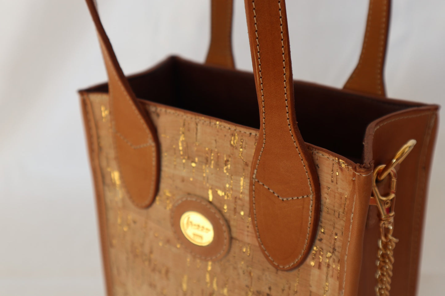 ESTATE - Mini bag con tracolla, manici in pelle e dettagli in sughero